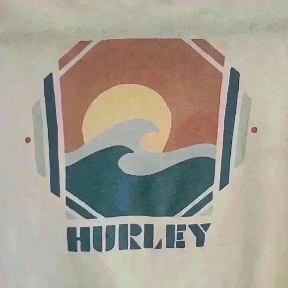 Hurley cropped tee - Picture 2 of 7